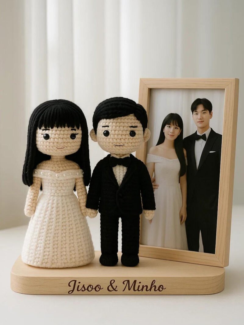 Custom Wedding Couple Crochet Dolls